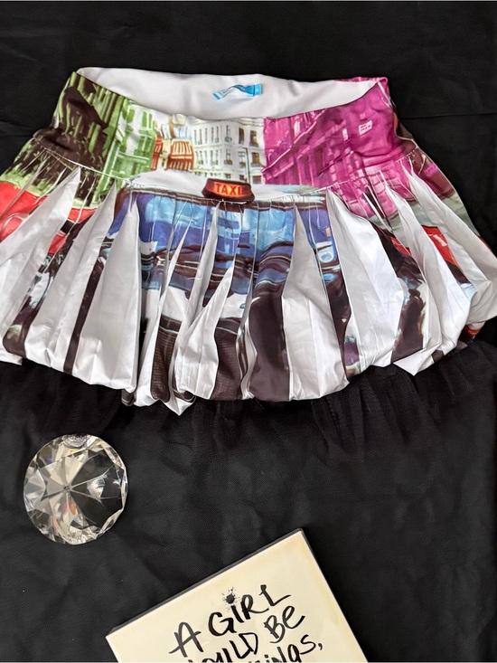 Dresses & Skirts - Multi-Color Pleated Graphic Mini Skirt - White Base